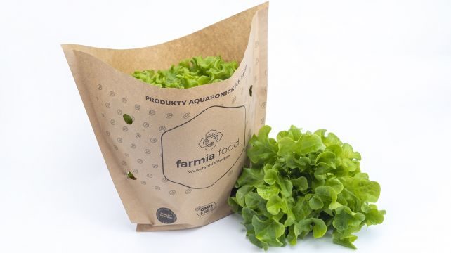 Dost bylo plastu: nový voděodolný eko obal pro udržení životní formy salátů